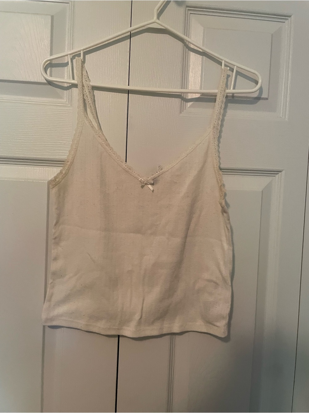 Women’s Lace-Trim Tank Top - Cream Divided